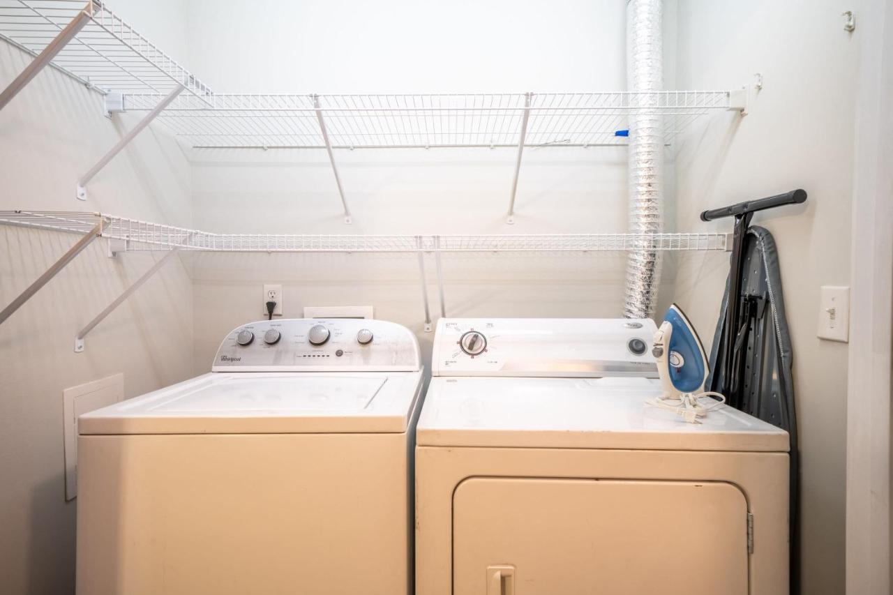 Apartment Cozysuites Music Row Spacious 1br With Free Parking 60 Nashville